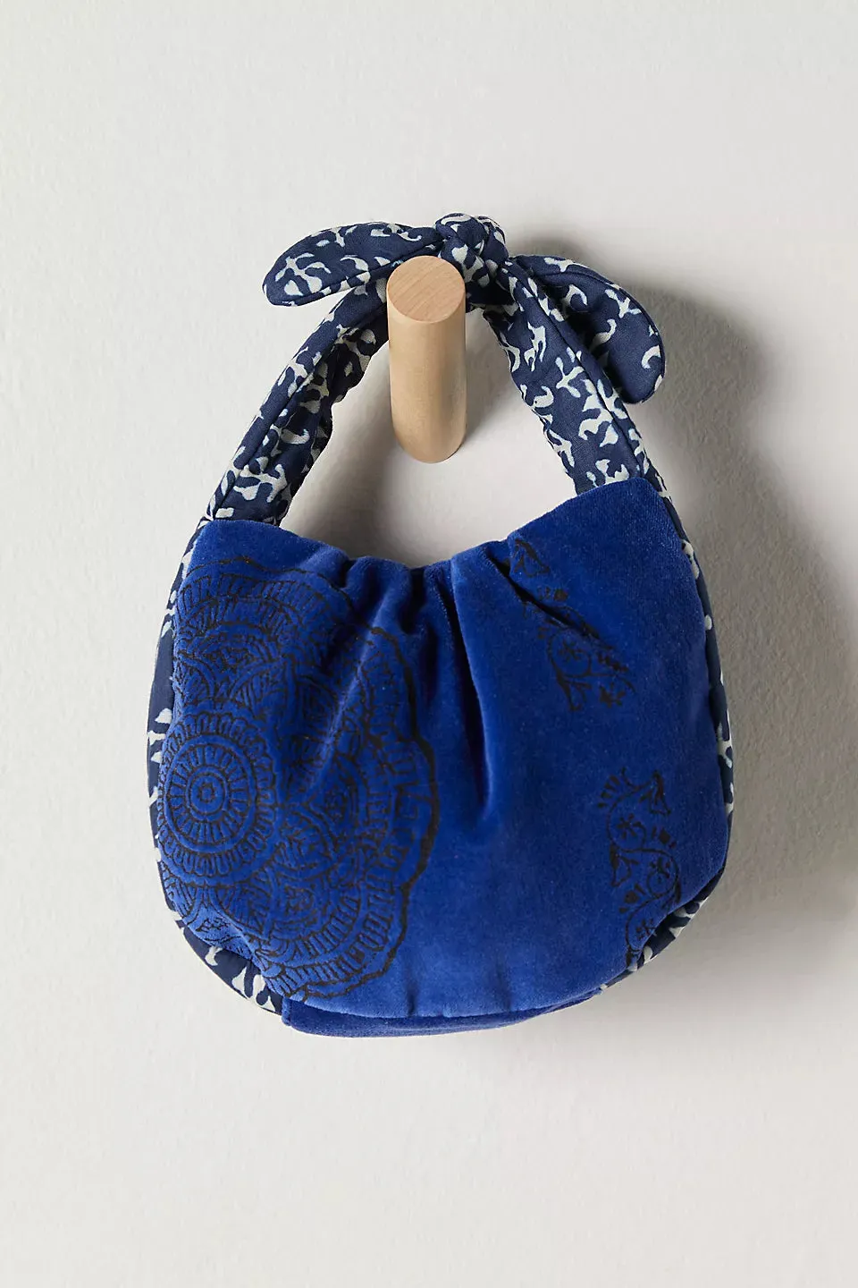 Aria Mini Velvet Bag - Sapphire