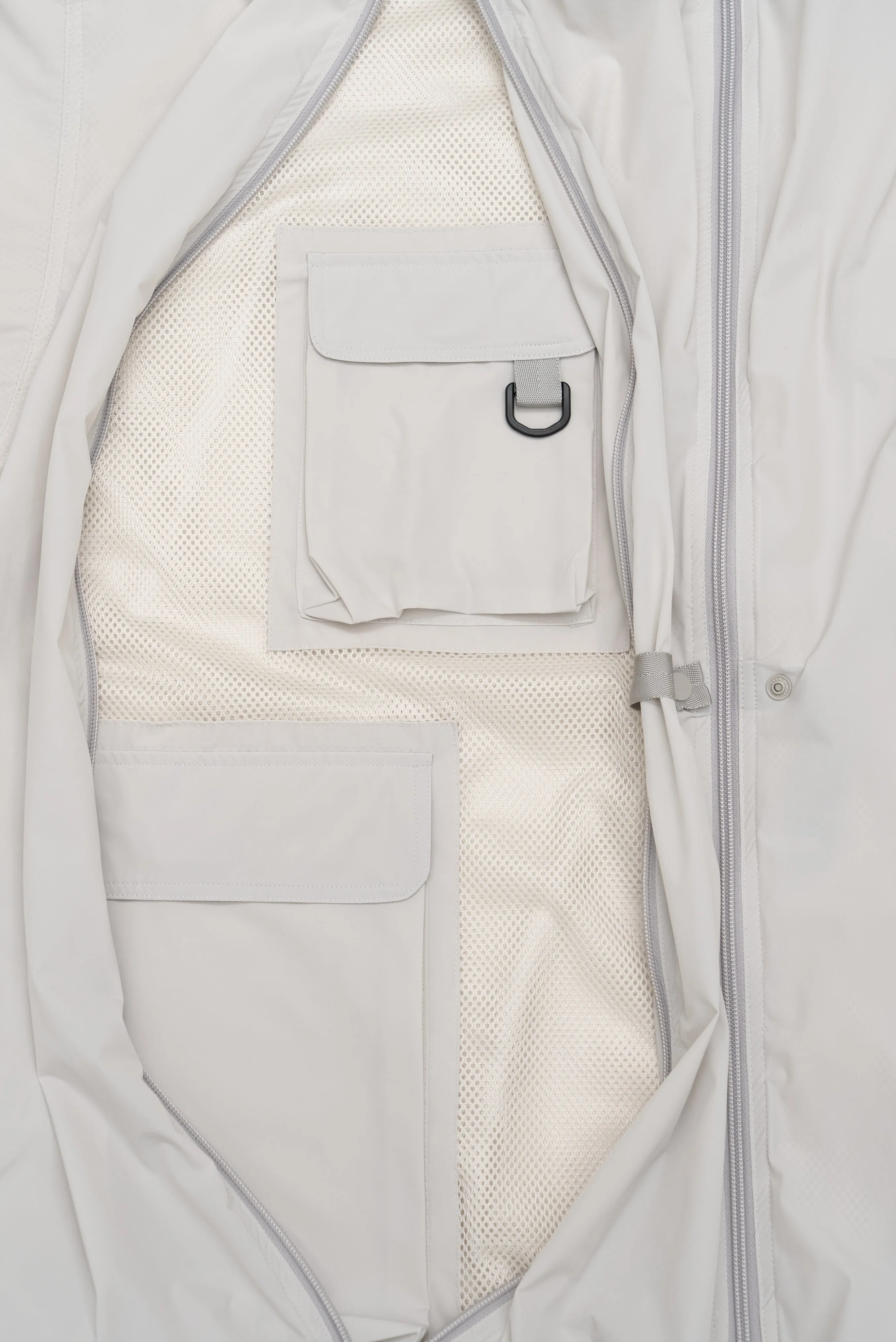 TECHNICAL VENTILATION JACKET
